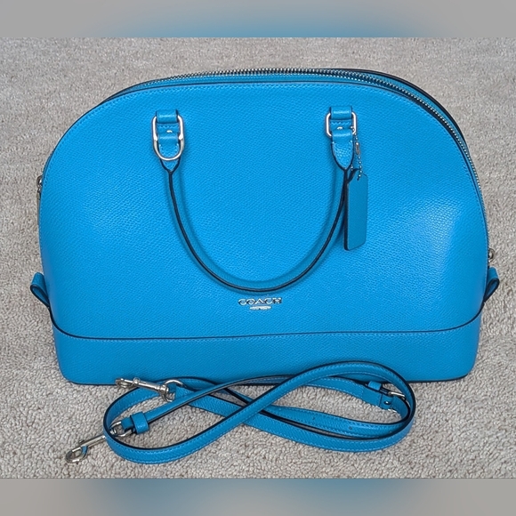 Coach Handbags - Coach Sierra Blue Large Cross-grain Leather Satchel. Used Excellent Condition.